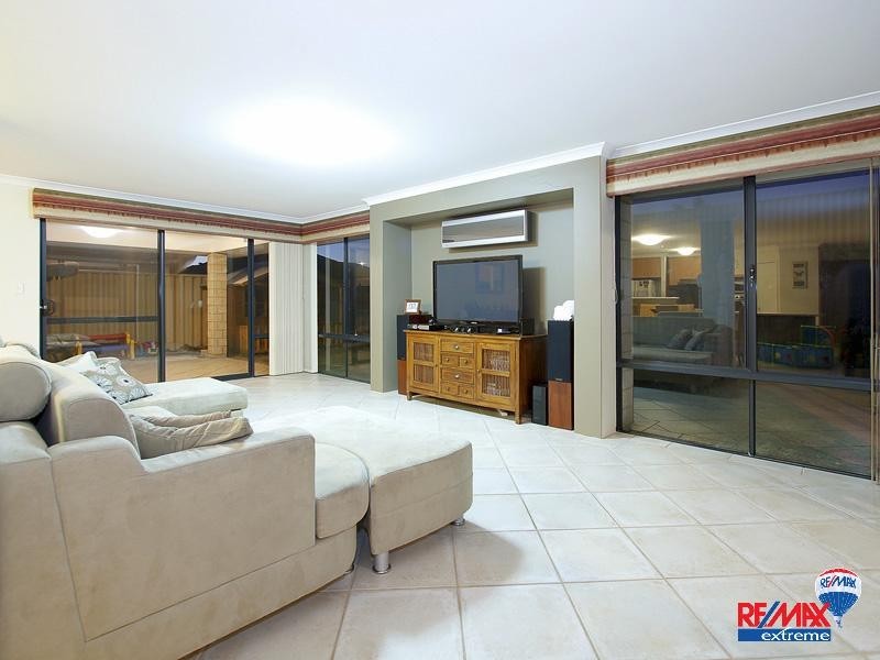 77 Pembury Way, Butler WA 6036