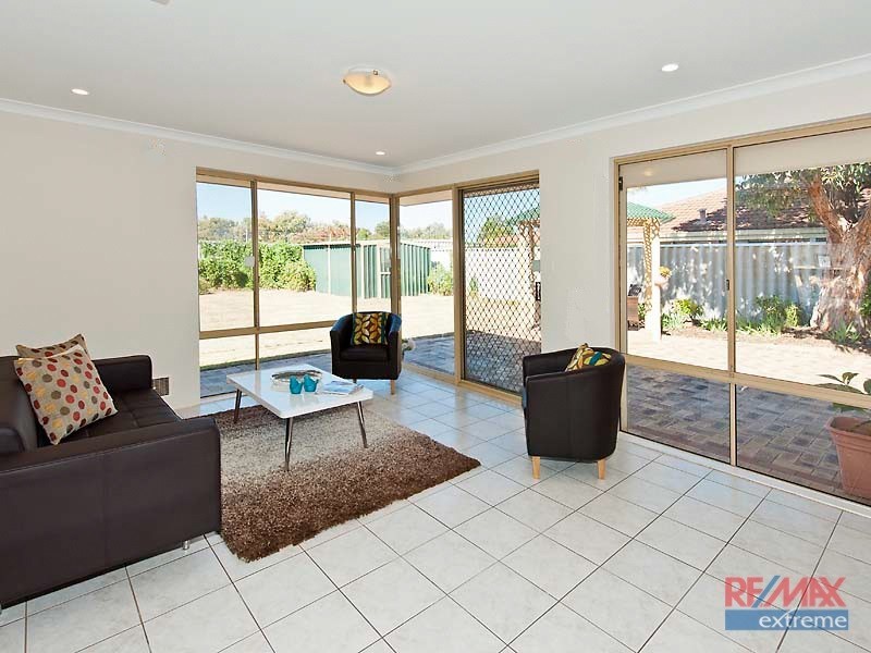 47 Addington Way, Marangaroo WA 6064