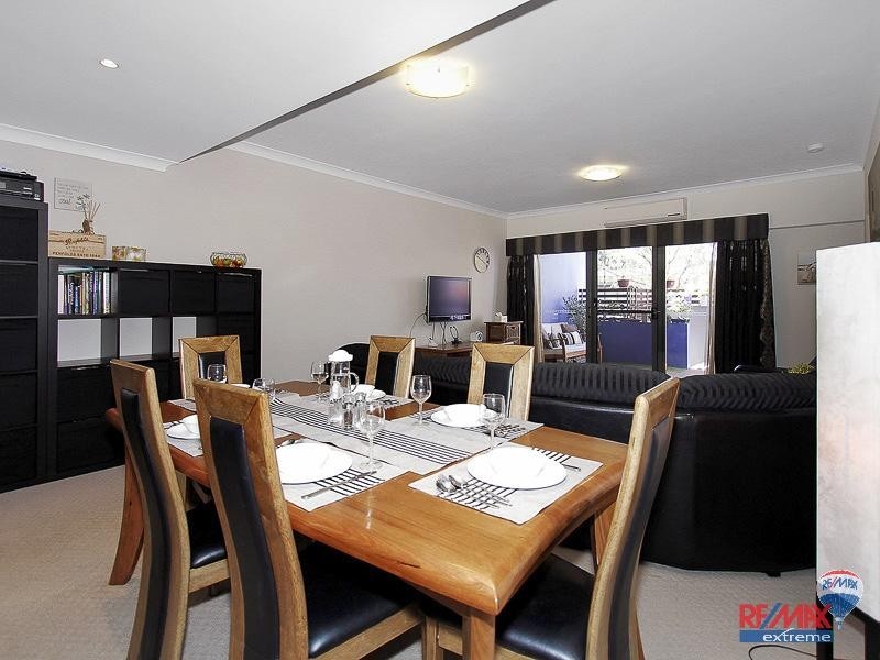 7/2 Walsh Loop, Joondalup WA 6027