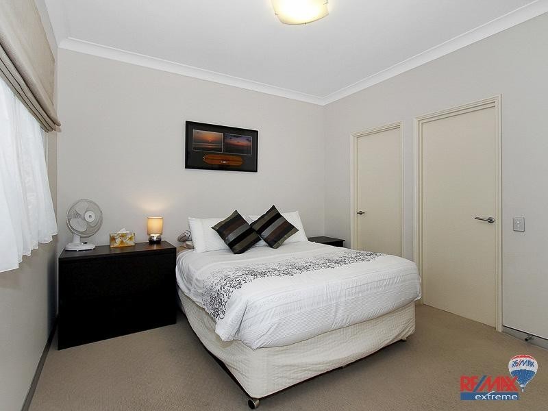 7/2 Walsh Loop, Joondalup WA 6027