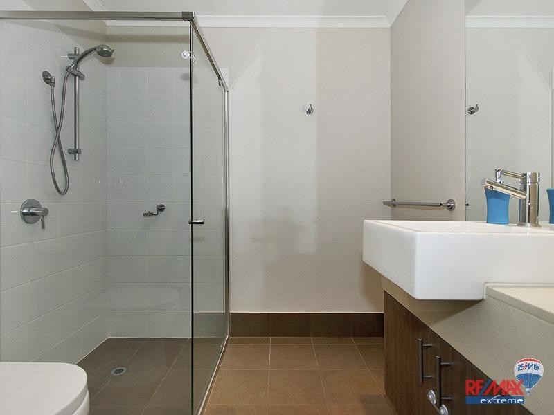 7/2 Walsh Loop, Joondalup WA 6027