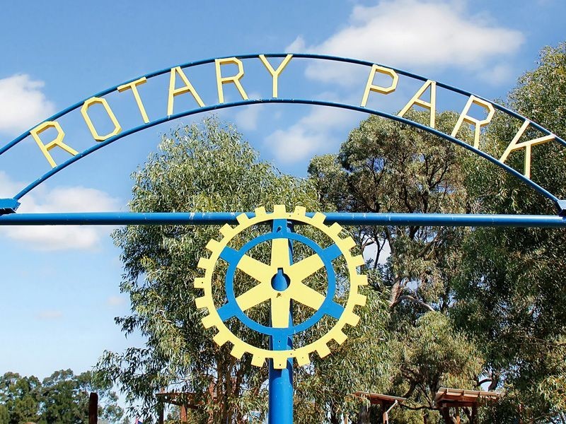 11 Yallambee Crescent, Wanneroo WA 6065