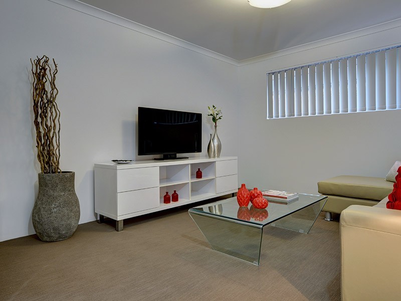 42 Cochrane Loop, Aveley WA 6069