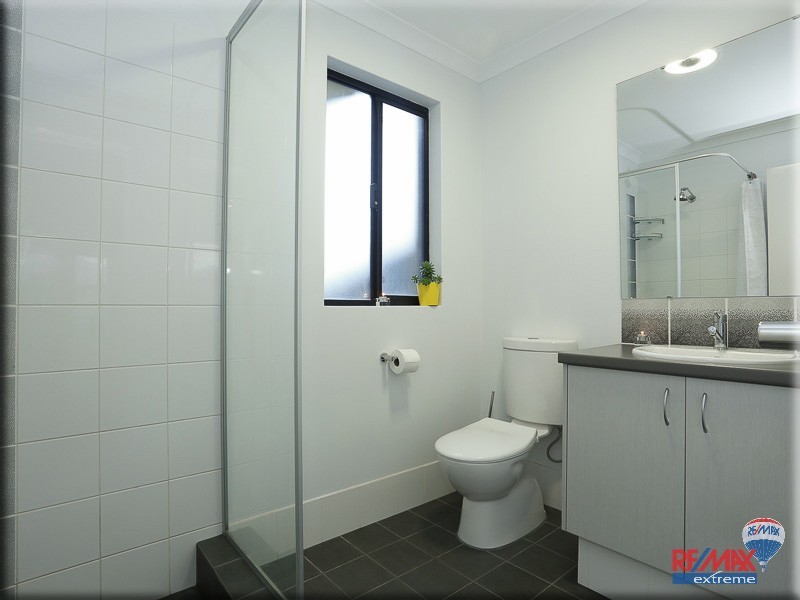 8 Crete Way, Alkimos WA 6038