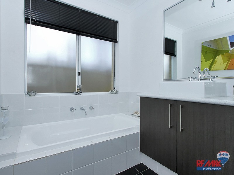 20 Paymaster Way, Alkimos WA 6038