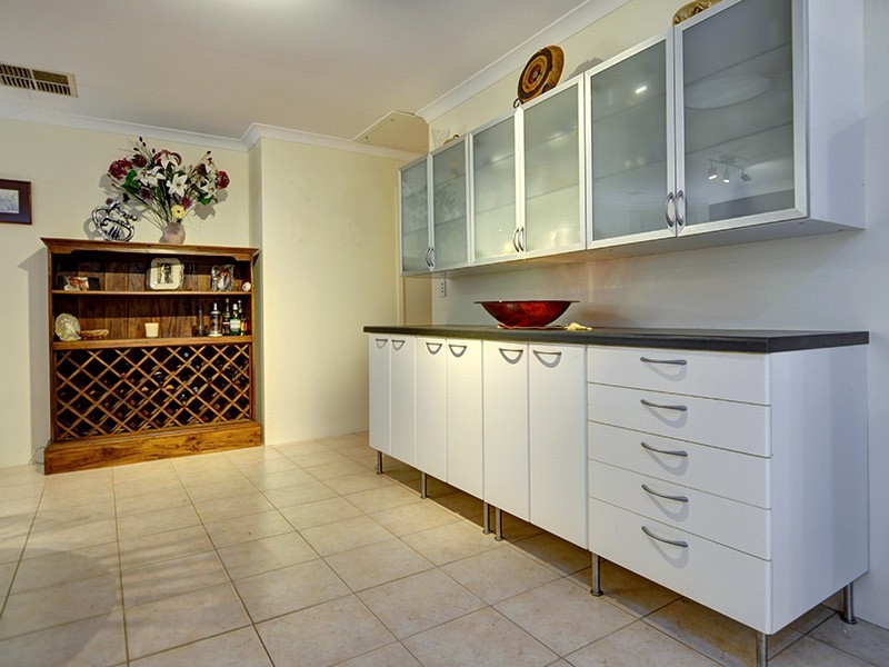 17 Arrow Place, Joondalup WA 6027