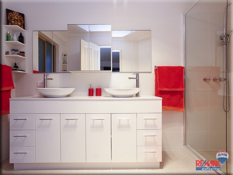 9 Claire Cove, Joondalup WA 6027