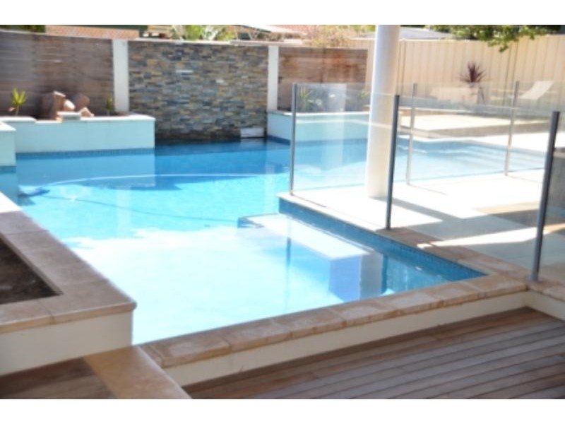 4 Rake Court, Ocean Reef WA 6027