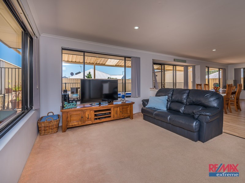 10 Duxford Street, Butler WA 6036