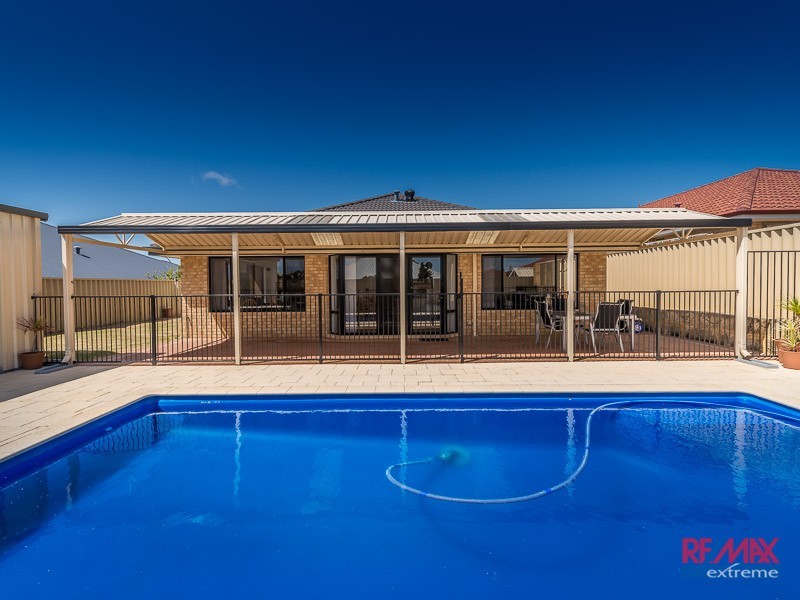 10 Duxford Street, Butler WA 6036