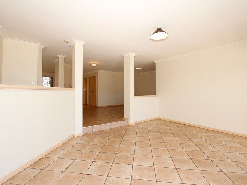 3 Dalkeith Cove, Kinross WA 6028