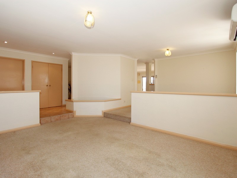 3 Dalkeith Cove, Kinross WA 6028