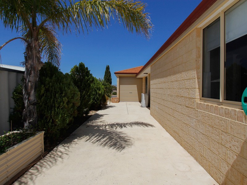 3 Dalkeith Cove, Kinross WA 6028