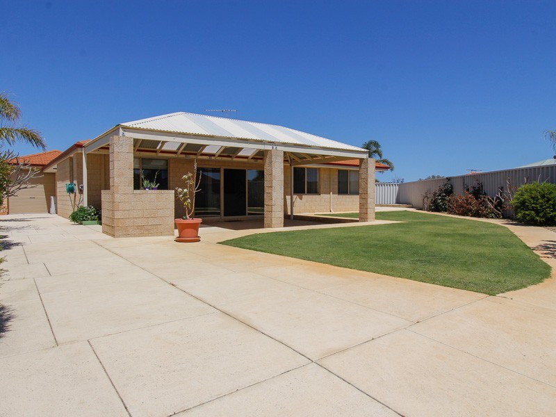 3 Dalkeith Cove, Kinross WA 6028