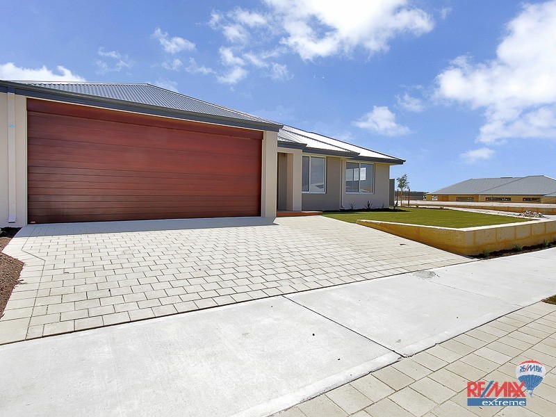 12 Carmine Street, Eglinton WA 6034