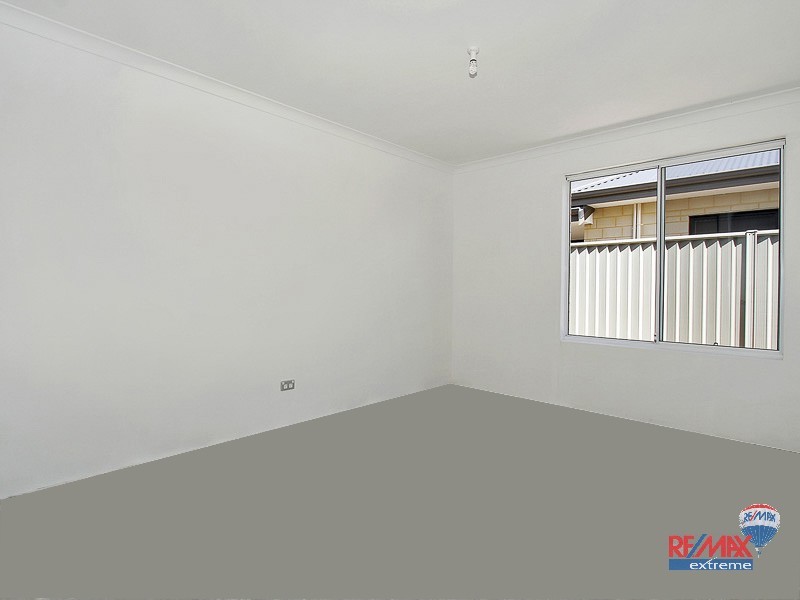 12 Carmine Street, Eglinton WA 6034