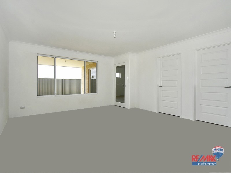 12 Carmine Street, Eglinton WA 6034