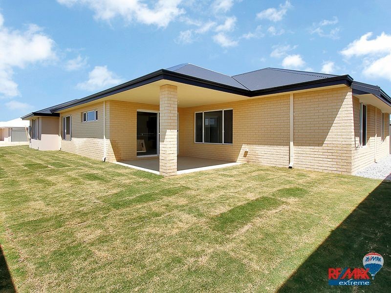 12 Carmine Street, Eglinton WA 6034