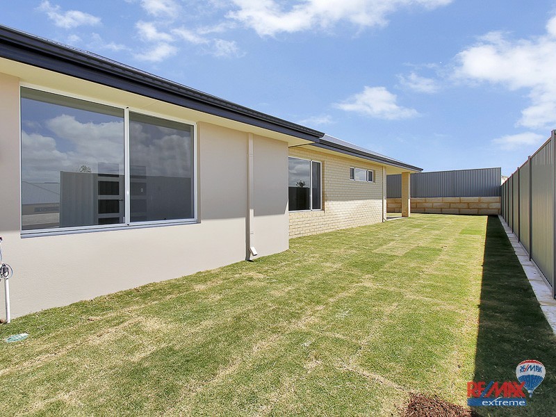 12 Carmine Street, Eglinton WA 6034