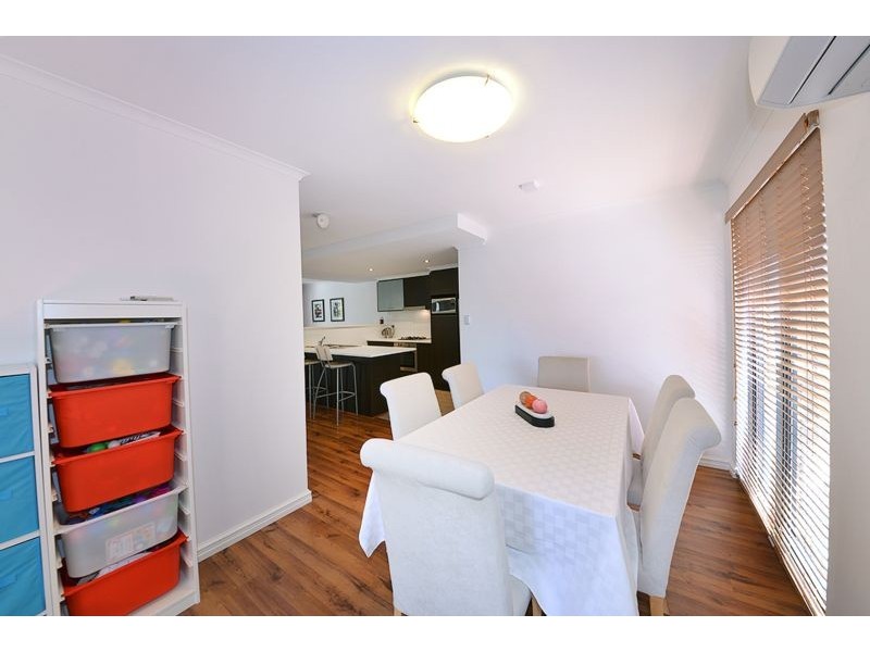 50 Hollins Bend, Madeley WA 6065