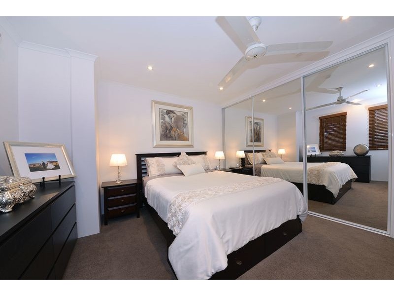 50 Hollins Bend, Madeley WA 6065