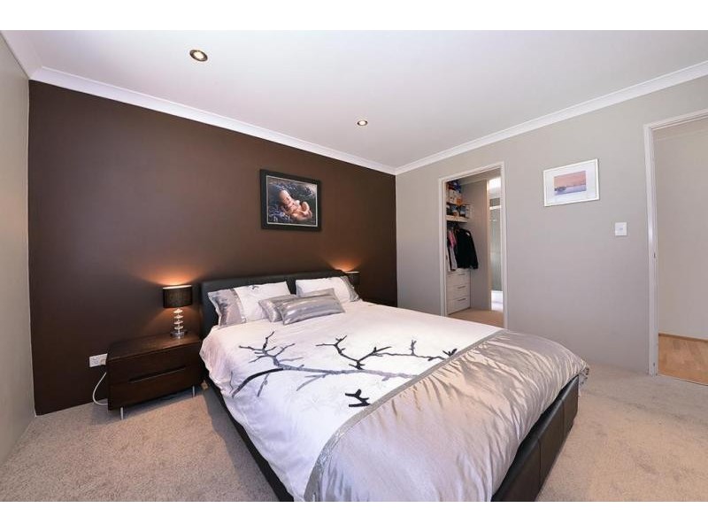 15 Taplow Parade, Ashby WA 6065