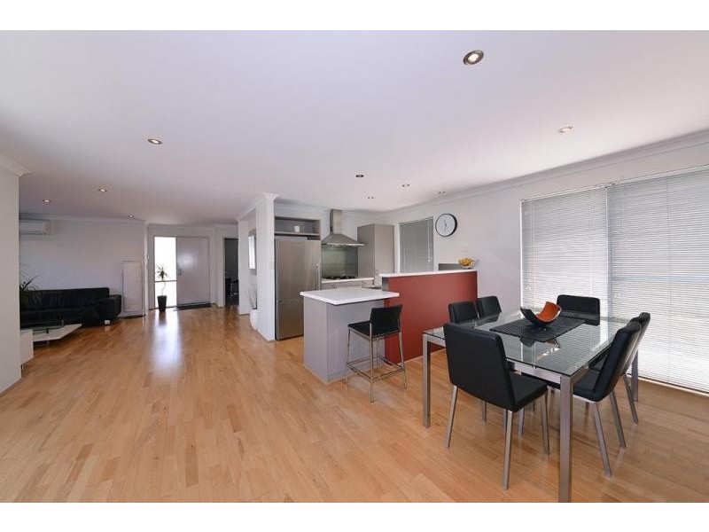 15 Taplow Parade, Ashby WA 6065