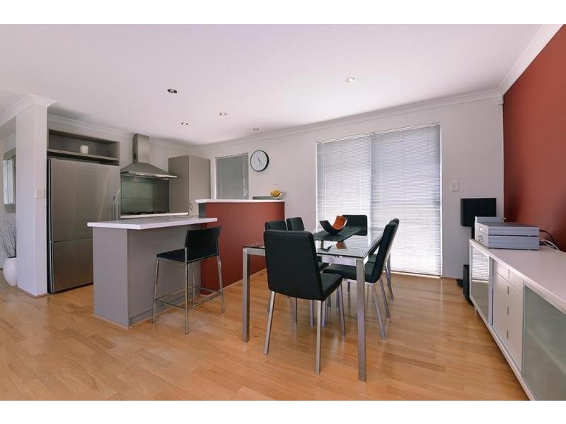 15 Taplow Parade, Ashby WA 6065