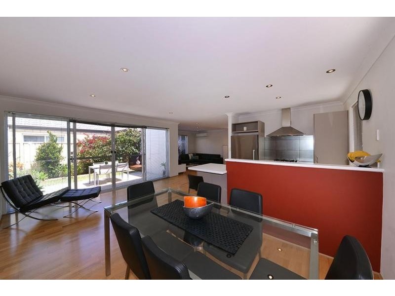 15 Taplow Parade, Ashby WA 6065