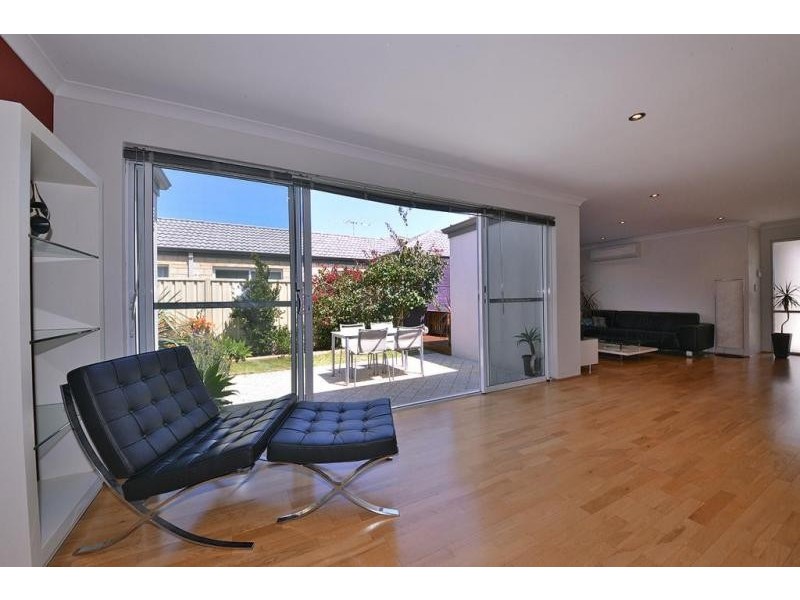 15 Taplow Parade, Ashby WA 6065