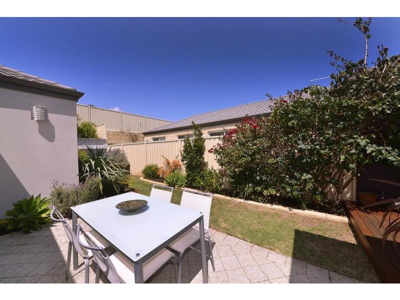 15 Taplow Parade, Ashby WA 6065