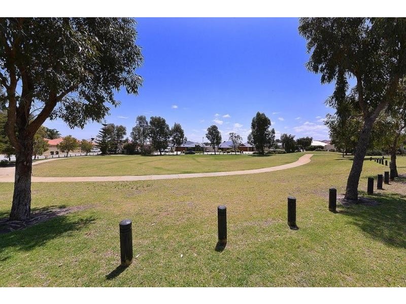 15 Taplow Parade, Ashby WA 6065