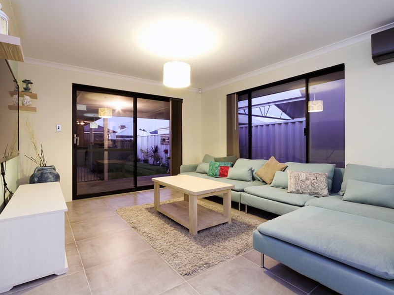 19 Ladywell Crescent, Butler WA 6036