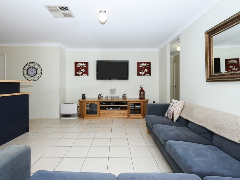 12 Frensham Street, Butler WA 6036