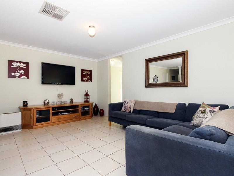 12 Frensham Street, Butler WA 6036