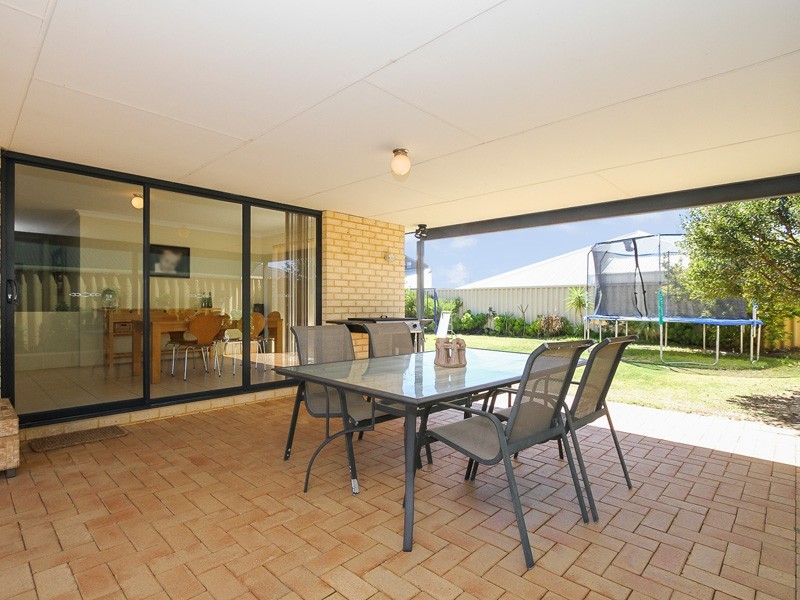 12 Frensham Street, Butler WA 6036