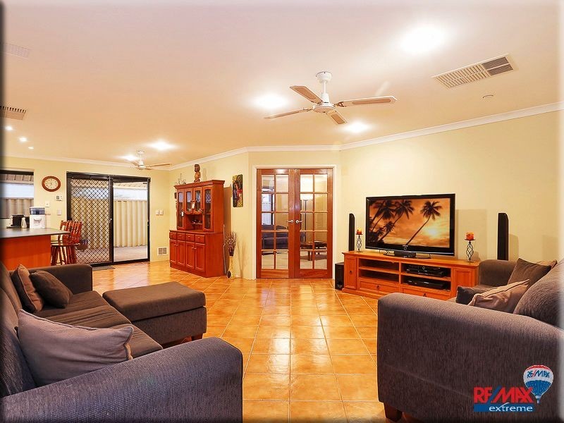 15 Swanmore Street, Butler WA 6036