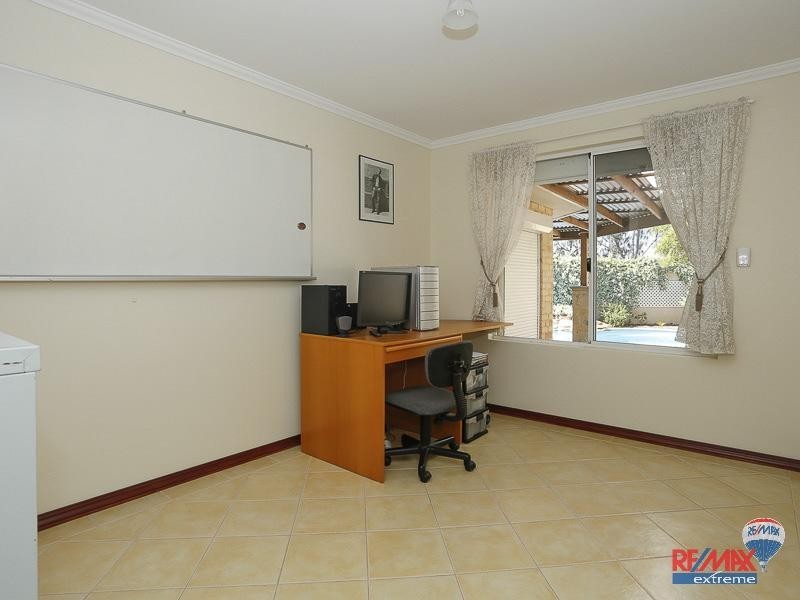 43 Boynton Gardens, Iluka WA 6028