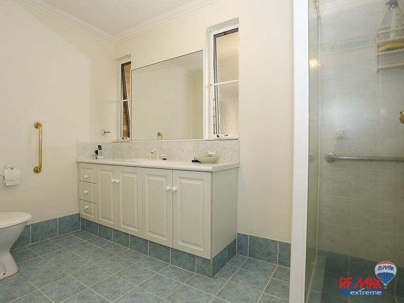 43 Boynton Gardens, Iluka WA 6028