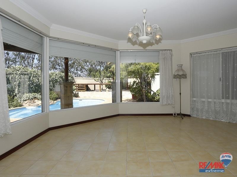 43 Boynton Gardens, Iluka WA 6028