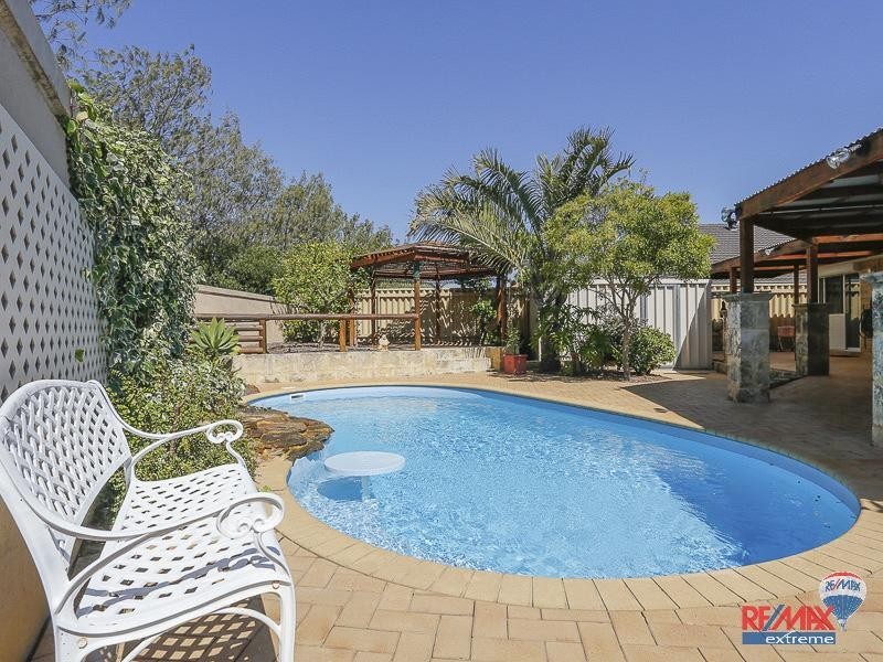 43 Boynton Gardens, Iluka WA 6028