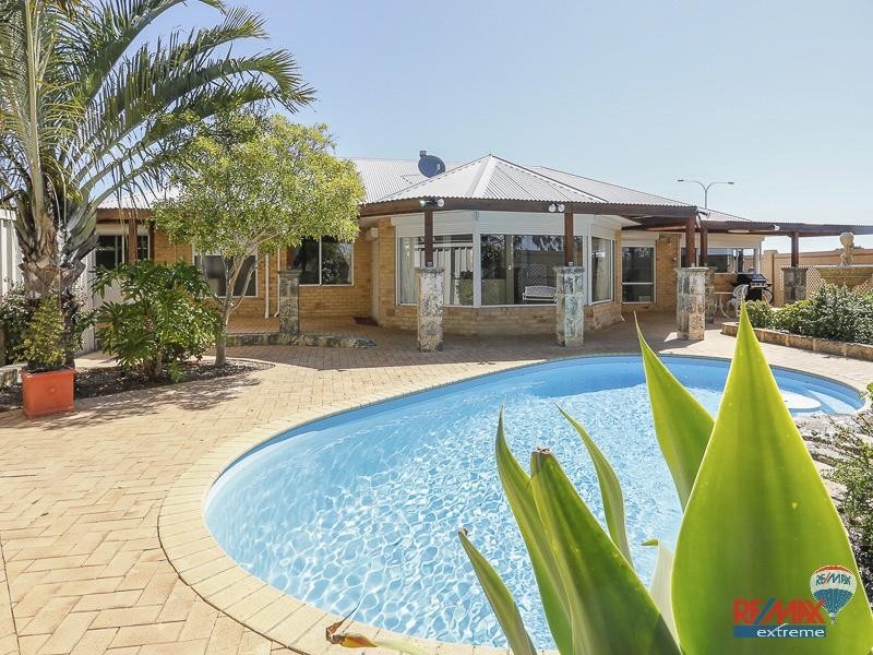 43 Boynton Gardens, Iluka WA 6028