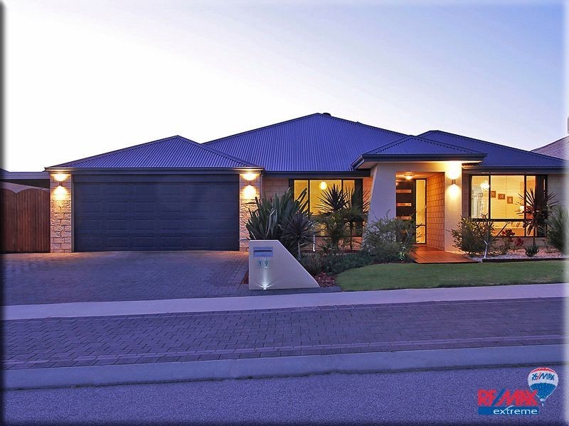 39 Dirleton Loop, Butler WA 6036