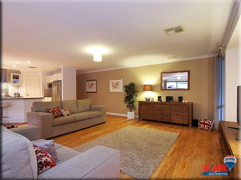 39 Dirleton Loop, Butler WA 6036