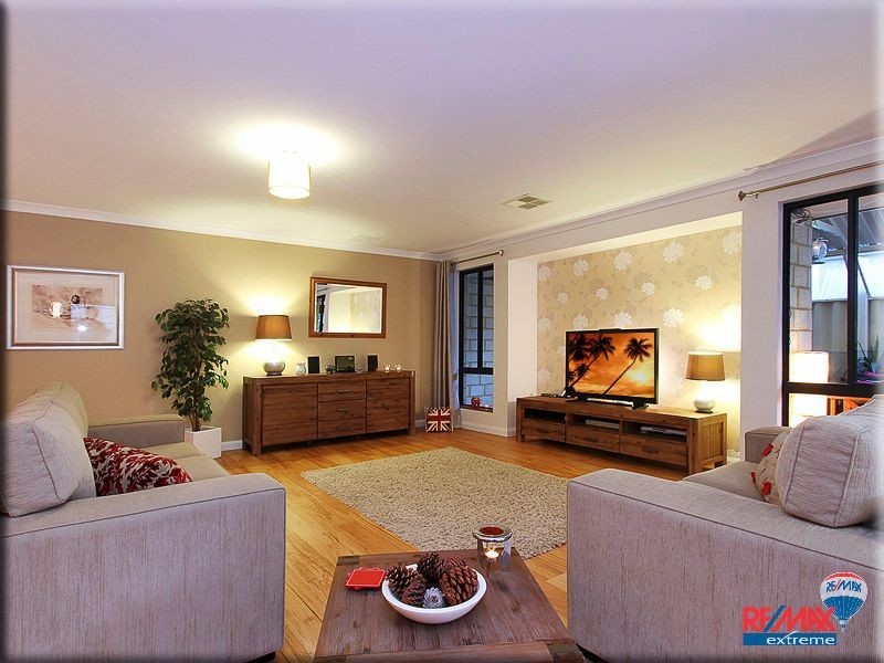 39 Dirleton Loop, Butler WA 6036