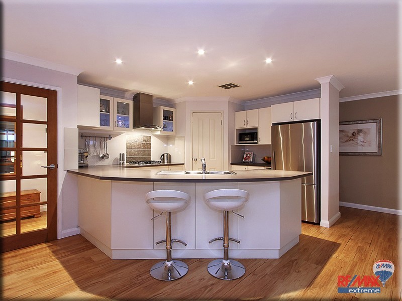 39 Dirleton Loop, Butler WA 6036