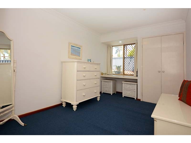 5 Charles Court, Woodvale WA 6026