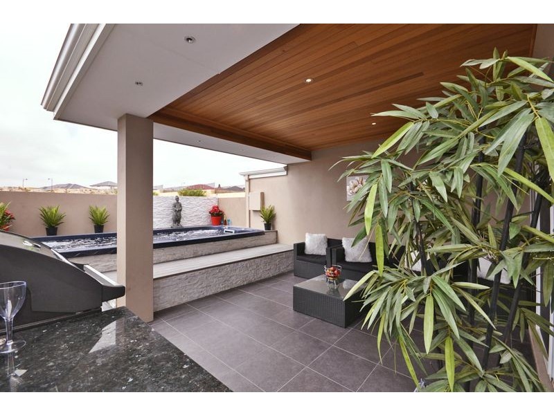 80 Jindalee Blvd, Jindalee WA 6036