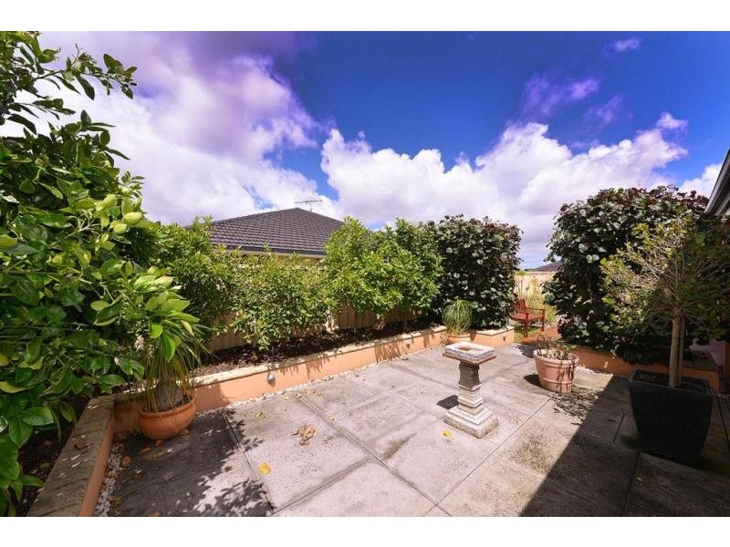 21 Kandinsky Approach, Tapping WA 6065