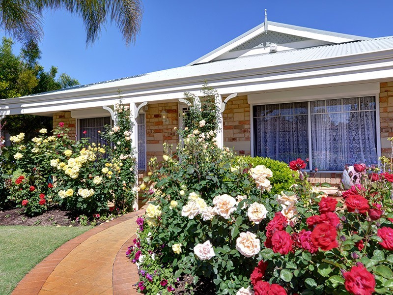 26 Balladong Loop, Carramar WA 6031